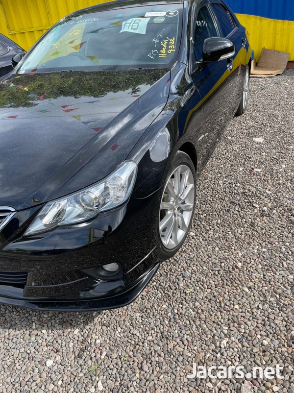 Toyota Mark X 2,5L 2012-4
