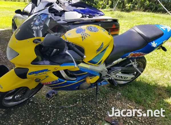 F4 CBR 600 year 1999 color yellow-5