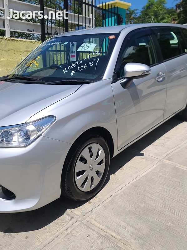 Toyota Fielder 1,5L 2017-3