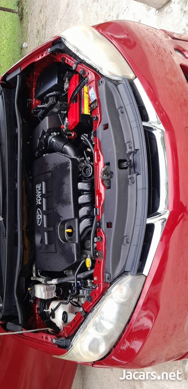 Toyota Wish 2,0L 2011-6