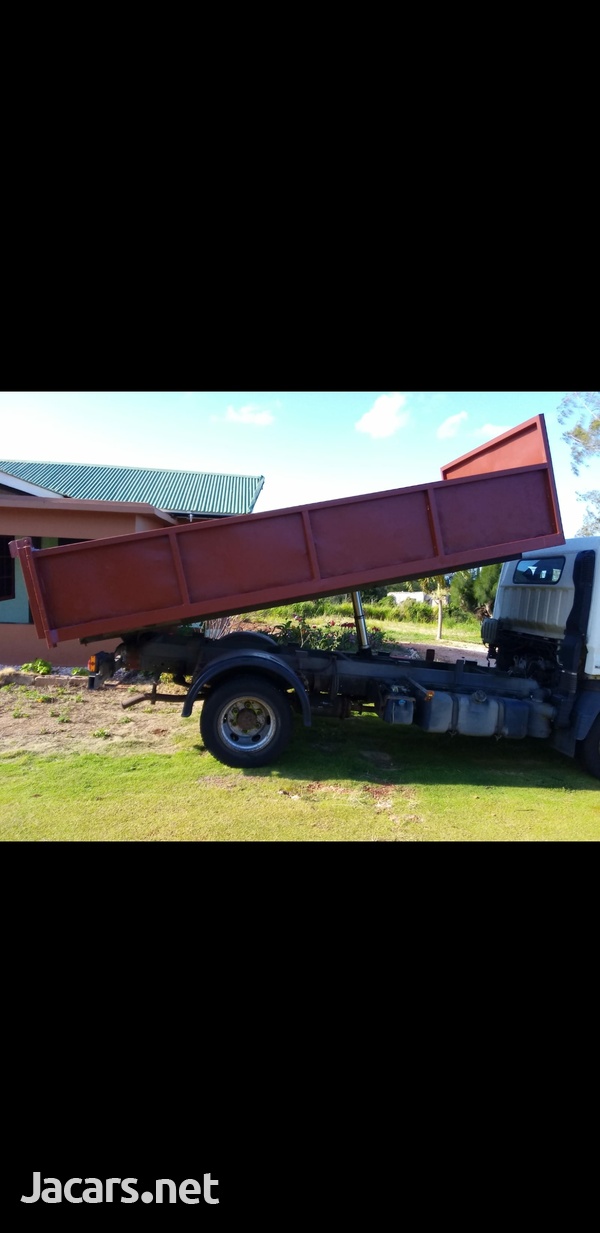 Tipper truck 7.5 tone-8