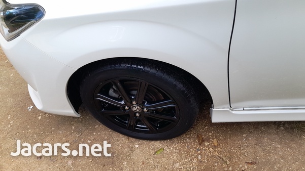 Toyota Fielder 1,5L 2016-3