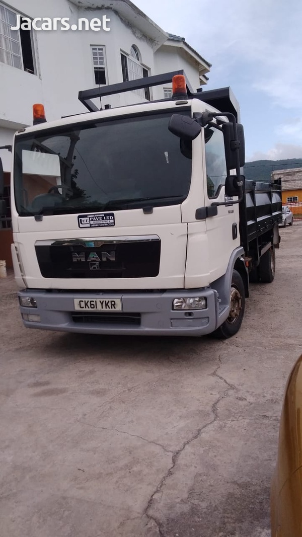 MAN TGL TRUCK-2