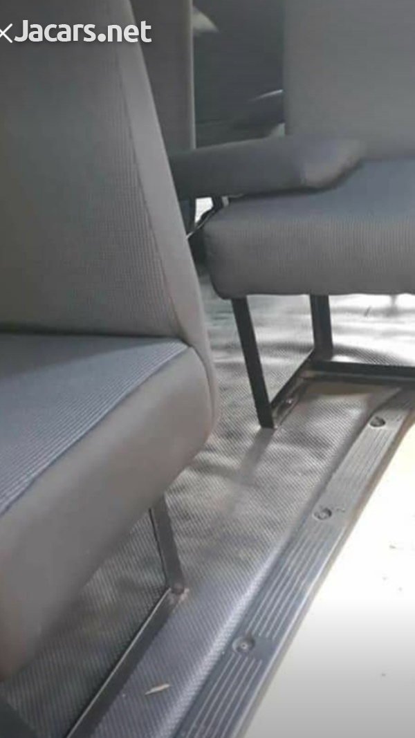WE BUILD AND INSTALL BUS SEATS FOR TOYOTA HIACE,CARAVAN,COASTER 8762921460-11