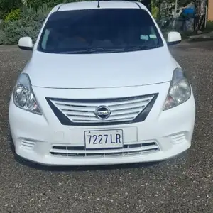 Nissan Latio