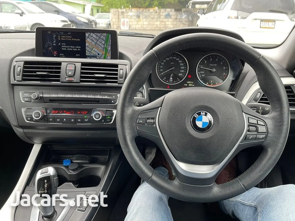 BMW 1-Series 1,6L 2015-9