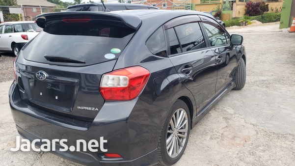 Subaru Impreza 2,0L 2013-8