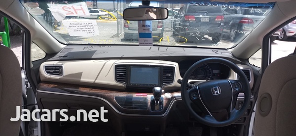 Honda Odyssey 1,8L 2014-7