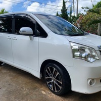 2013 Toyota Noah 2013 Toyota Noah