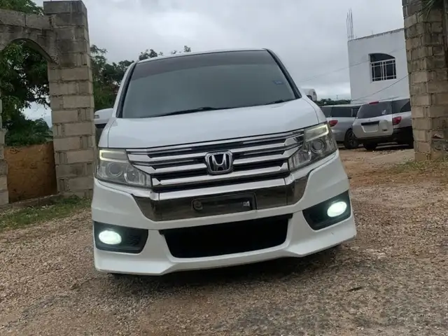 2013 Honda Stepwagon, Manchester