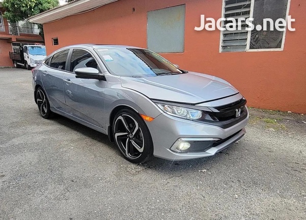 Honda Civic 1,5L 2020-4