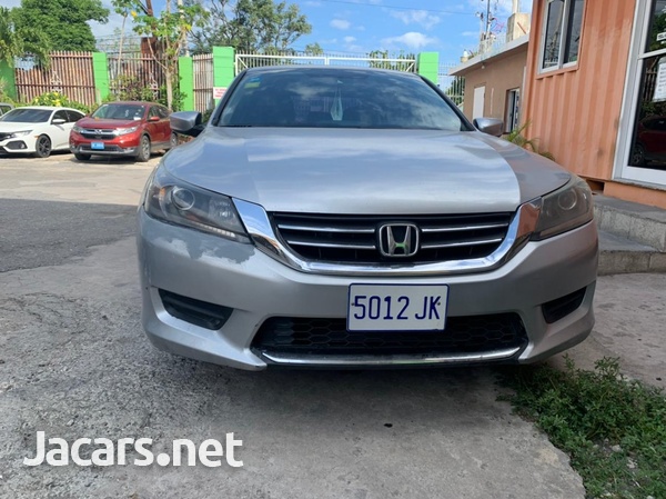 Honda Accord 2,0L 2015-1