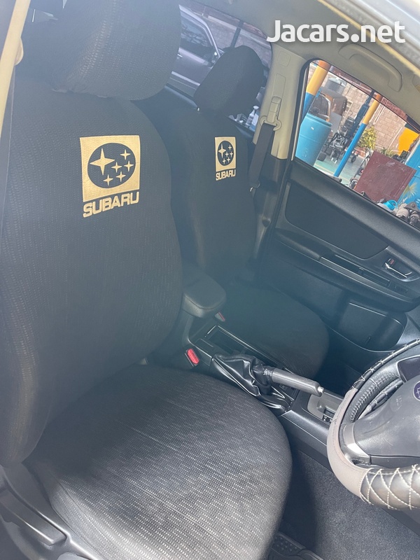 Subaru XV 2,0L 2013-5