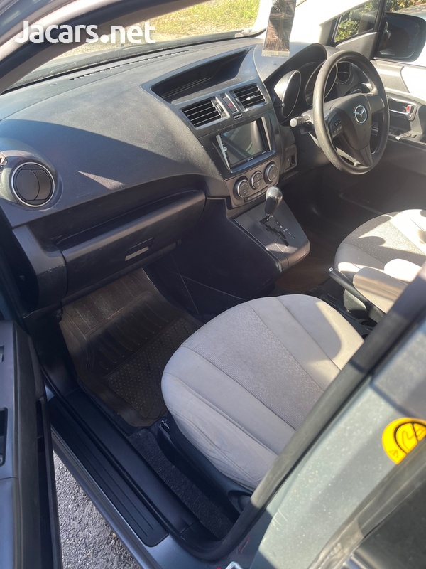 Mazda Premacy 2,0L 2012-3