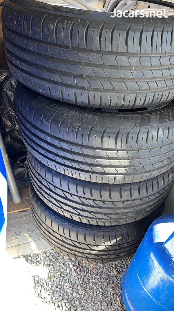 Bmw 17inch rims and tyres, next to new-2