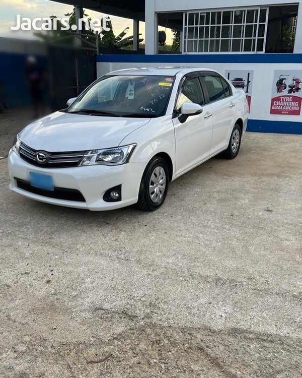 Toyota Axio 1,5L 2013-1