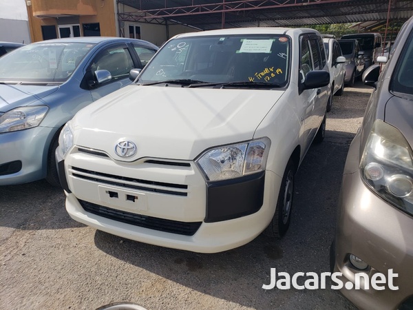 Toyota Probox 1,5L 2016-2