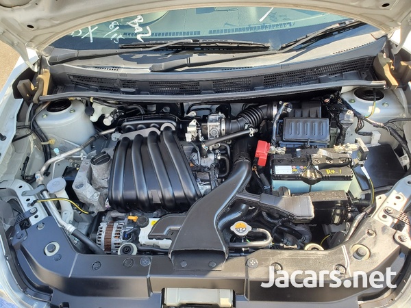 Nissan Wingroad 1,5L 2017-3