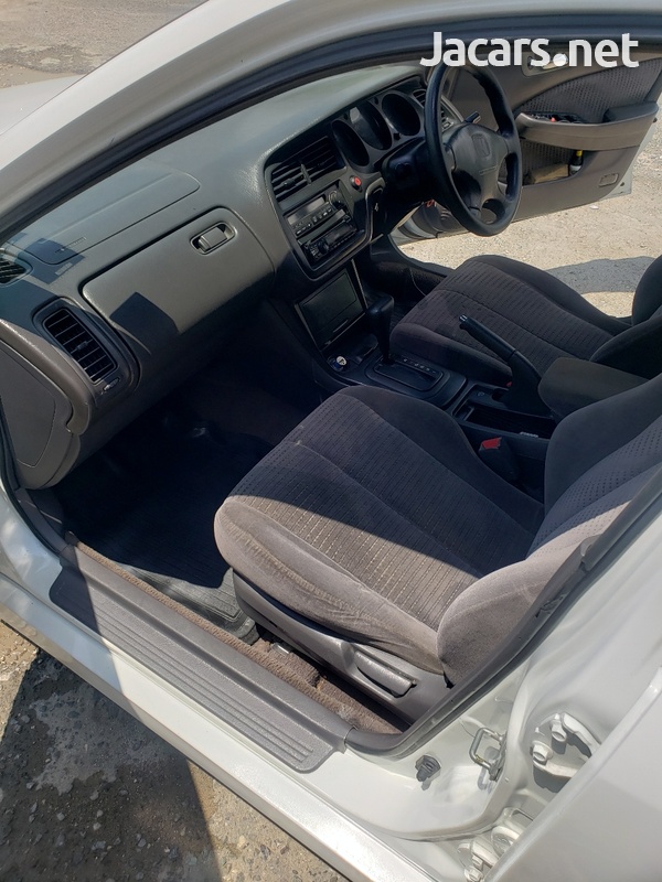 Honda Accord 2,4L 2001-1