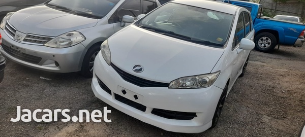 Toyota Wish 1,8L 2012-1