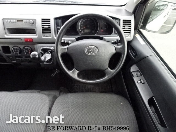 2012 Toyota Hiace-4