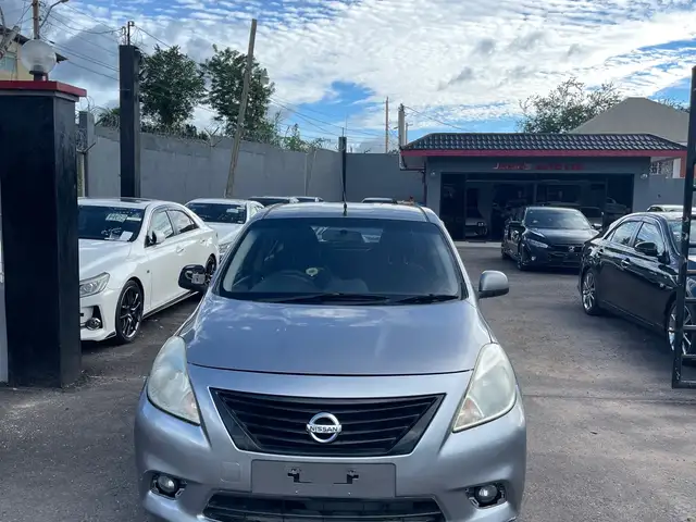Nissan Latio