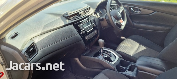 Nissan X-Trail 2,0L 2020-6