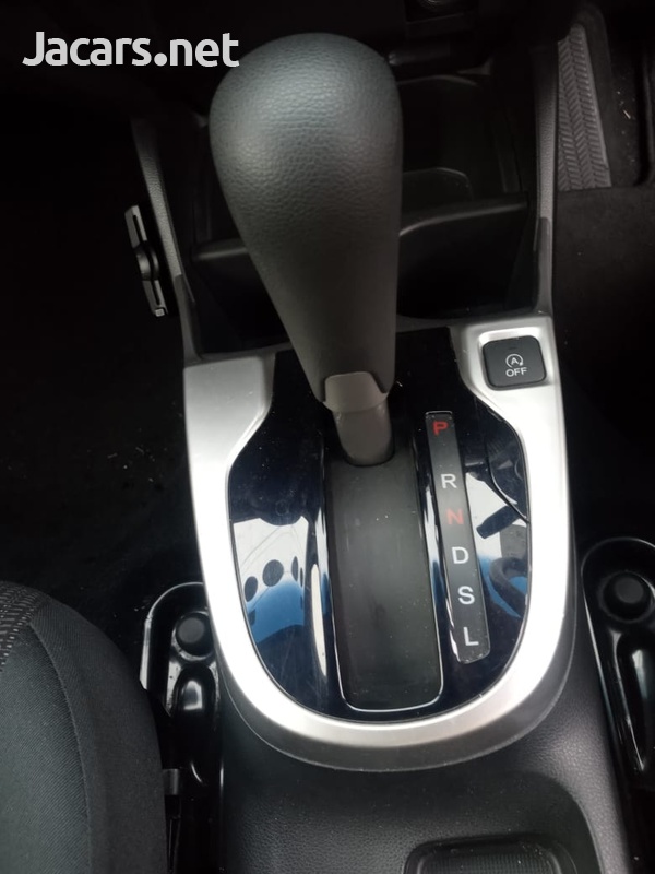 Honda Fit 1,3L 2015-6