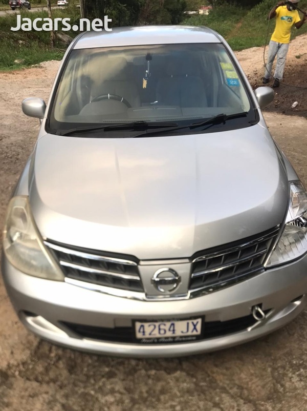 Nissan Tiida 1,5L 2012-5