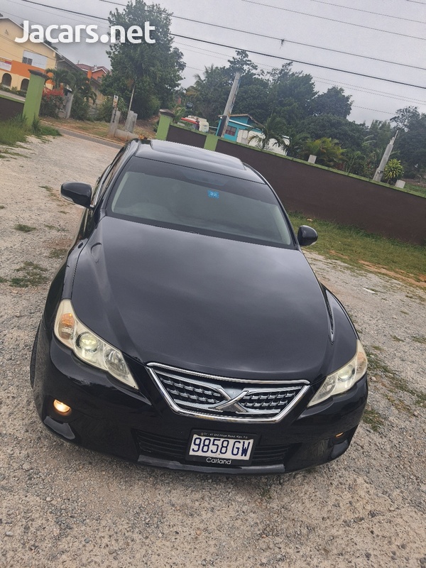 Toyota Mark X 2,0L 2010-4