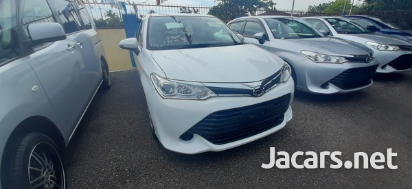 Toyota Axio 1,3L 2017-1
