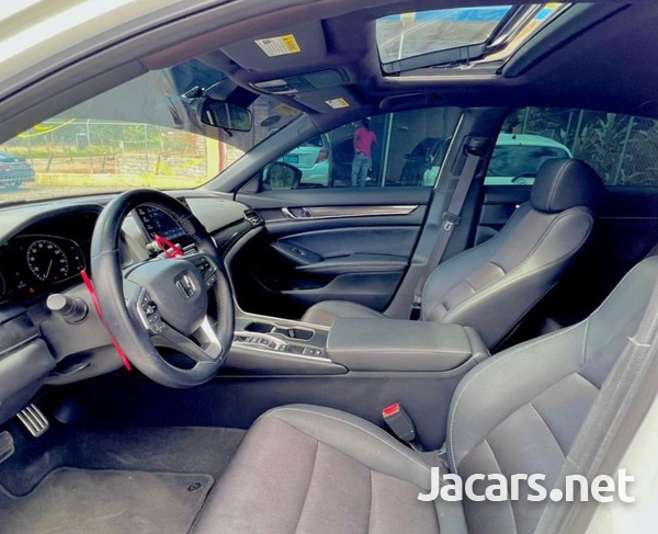 Honda Accord 1,5L 2018-11