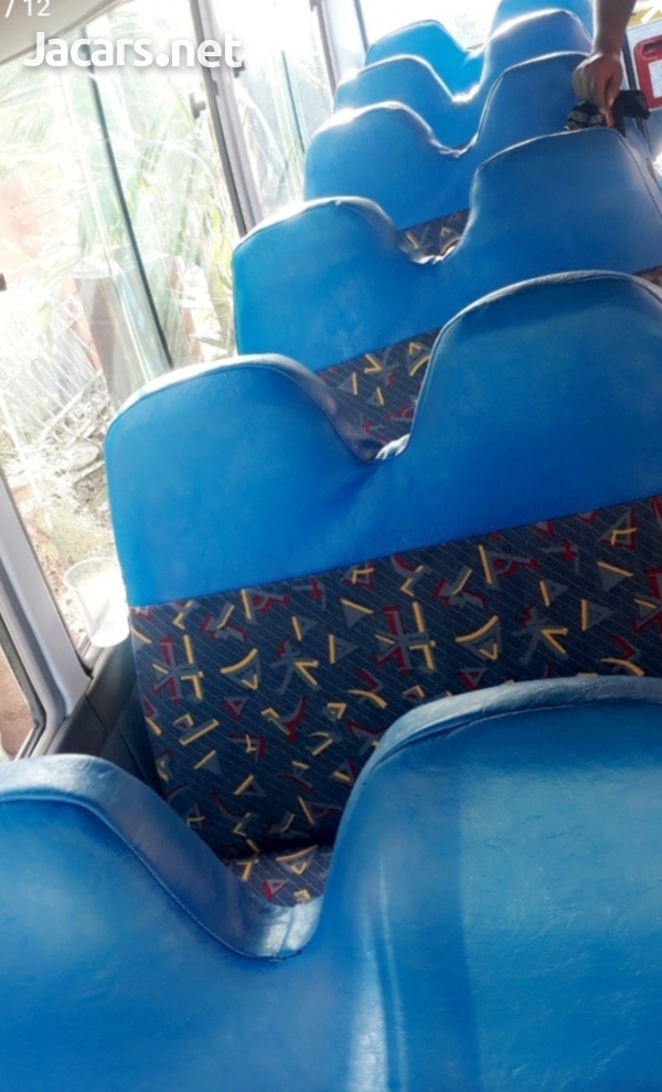 ORIGINAL AND LOCALLY MADE BUS SEATS FOR TOYOTA HIACE,CARAVAN 8762921460-11
