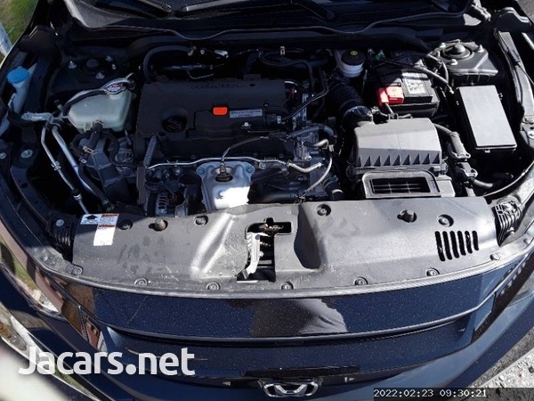 Honda Civic 1,5L 2020-3