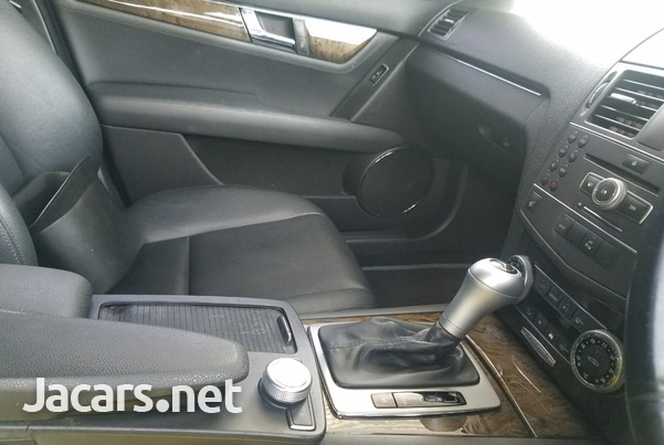 Mercedes-Benz C-Class 2,0L 2011-2