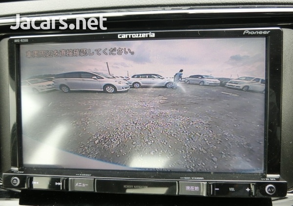 Toyota Mark X 2,5L 2017-14