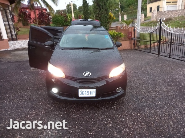 Toyota Wish 1,8L 2011-6