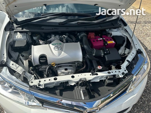Toyota Axio 1,5L 2017-12