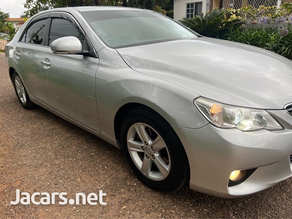 Toyota Mark X 2,5L 2012-2