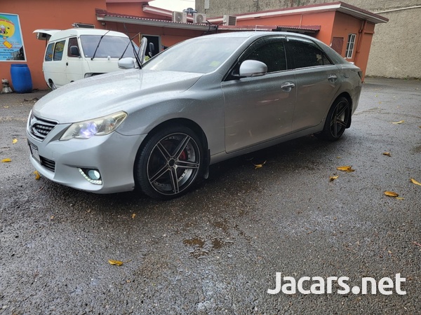 Toyota Mark X 2,5L 2011-7