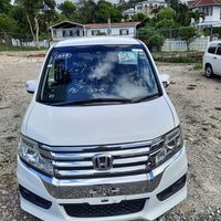 Honda Stepwgn Spada 2,0L 2013 Honda Stepwgn Spada 2,0L 2013