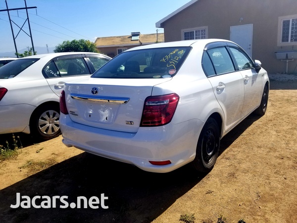 Toyota Axio 1,5L 2016-6