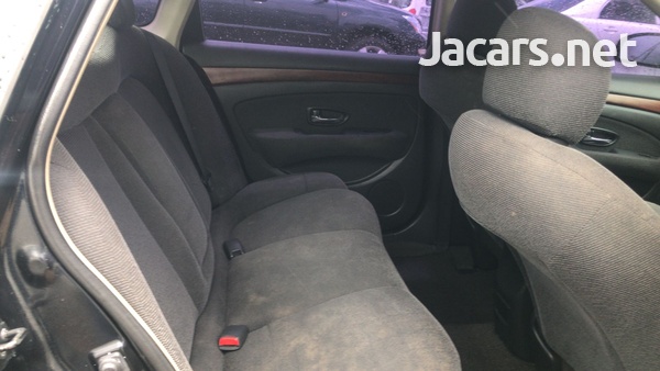 Nissan Bluebird 1,5L 2010-7