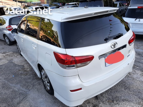 Toyota Wish 1,8L 2010-3