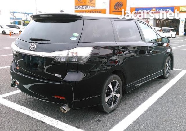 Toyota Wish 1,8L 2014-3