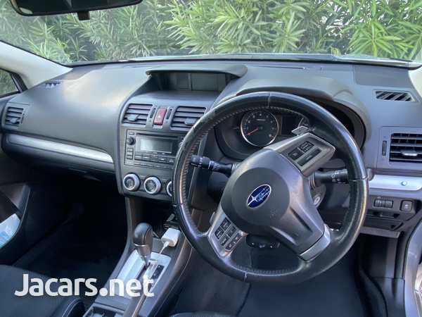Subaru XV 2,0L 2014-6