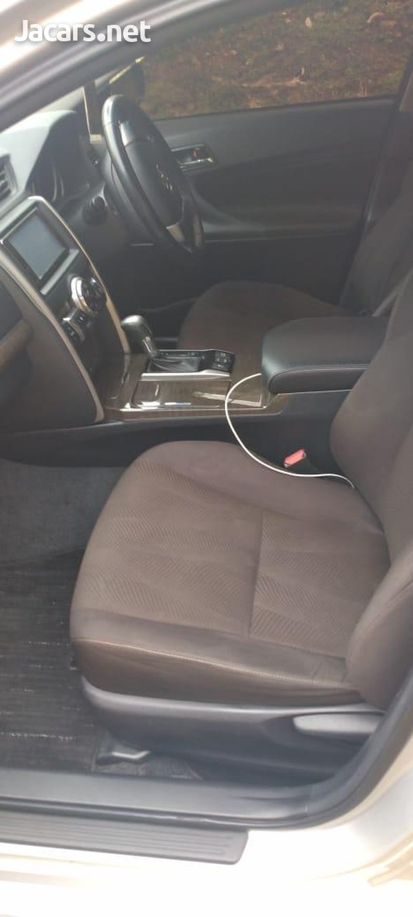 Toyota Mark X 2,5L 2013-16