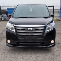 Toyota Noah 2,0L 2014 Toyota Noah 2,0L 2014