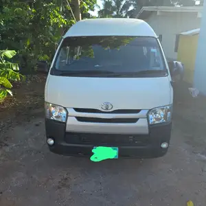 2016 Toyota Hiace, Clarendon