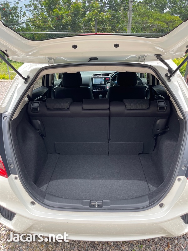 Honda Fit 1,3L 2017-8